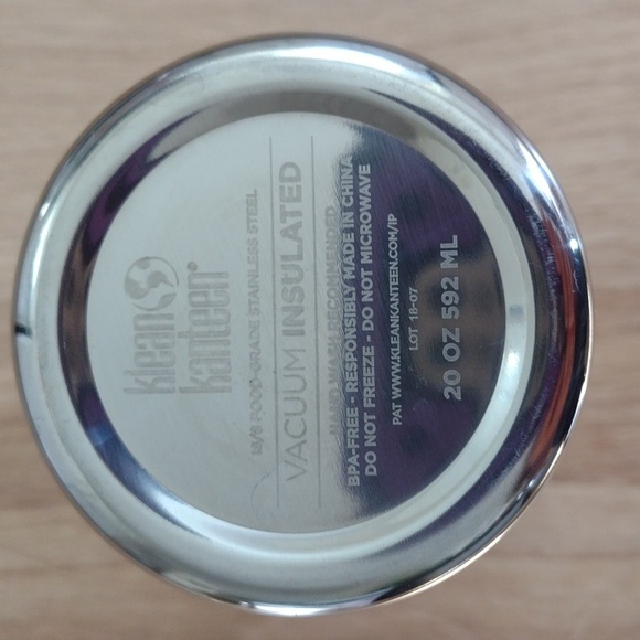 Klean Kanteen 20 Ounce Vacuum Insulated Stainless Steel New - Picture 4 of 4